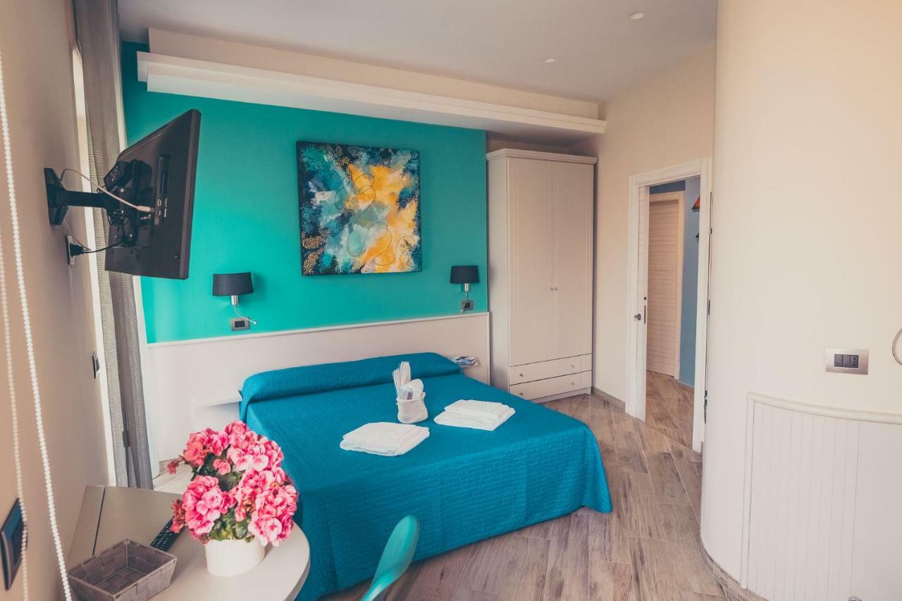 Oltre Il Mare Guest House Gaeta Exterior foto
